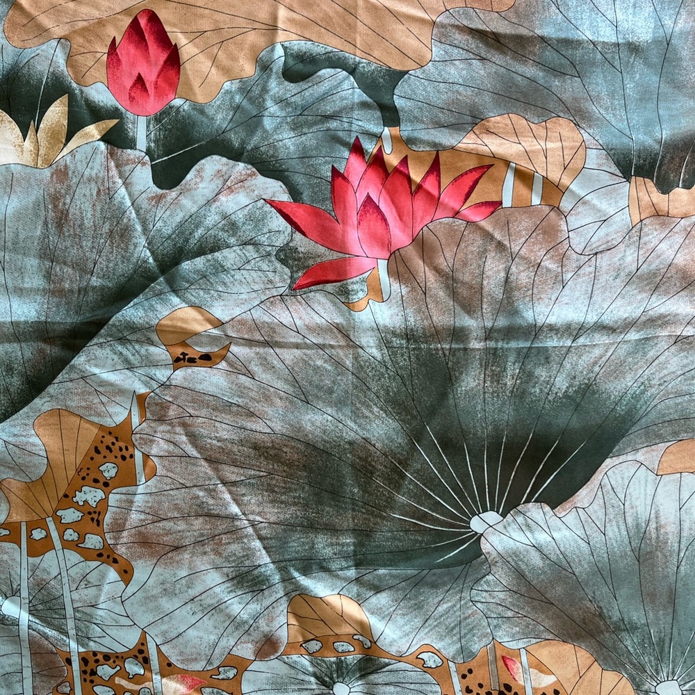 100% Silk Scarf Asian Lotus Duck Design 33x34.5” - Picture 6 of 10